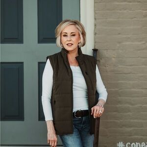 Meet your Posher, Kelly